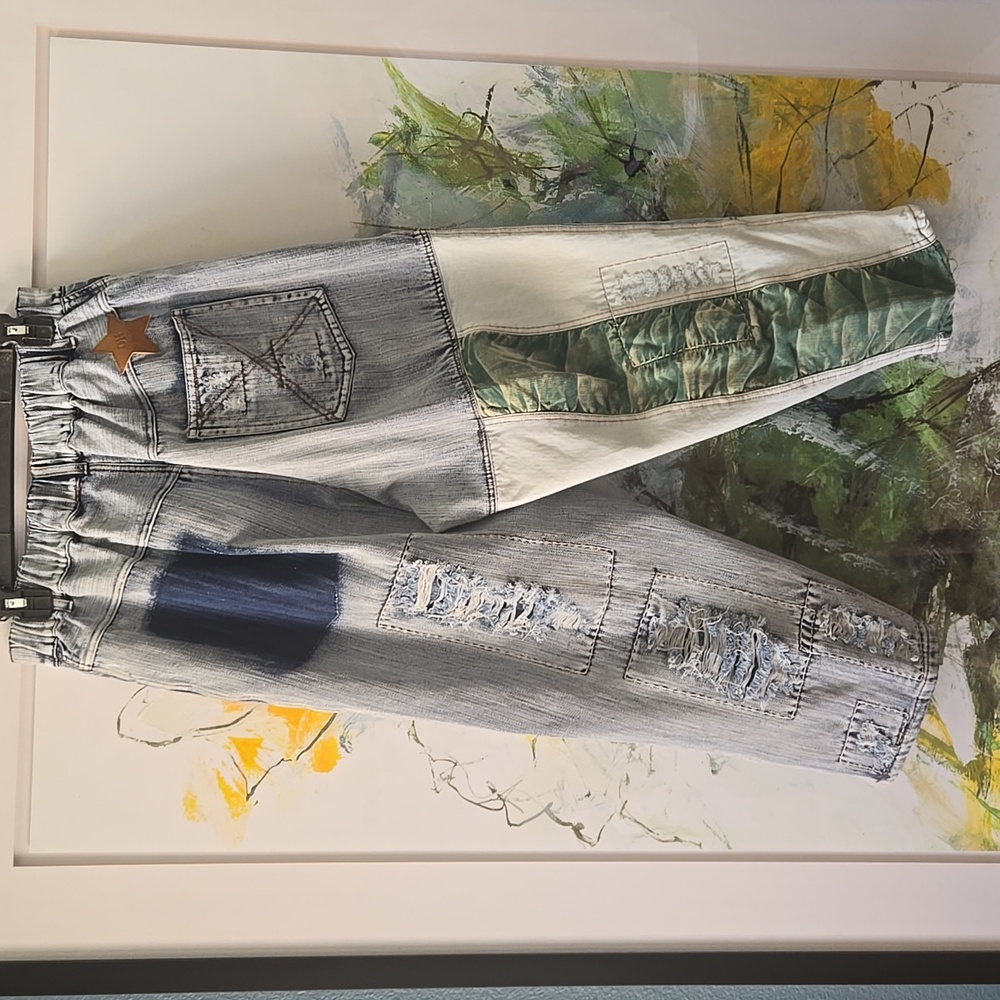 Oli & Hali Patchwork Distressed Jeans EUC - Picture 7 of 12